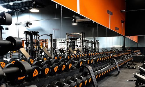 Salle Basic-Fit Marignane